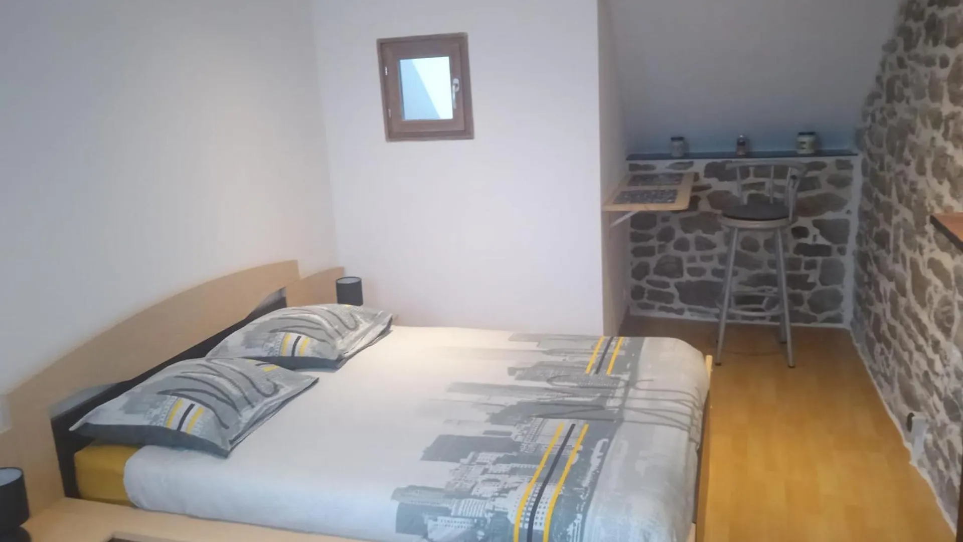 Maison De Campagne Entierement Renovee Saint-Julien  0*, Saint-Julien (Cotes-d'Armor) Франция